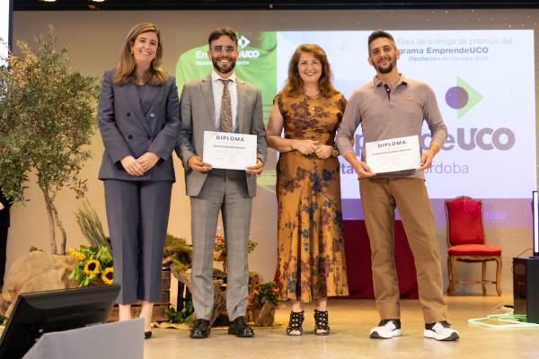 Imagen de la noticia: La Diputación de Córdoba entrega los premios EmprendeUCO 2026 a cinco proyectos