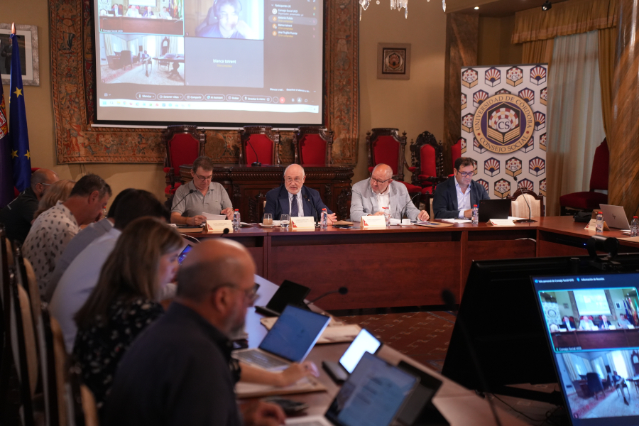 Imagen de la noticia: El Consejo Social de la UCO distingue a la Cámara de Cuentas y a Manuel Porras del Corral