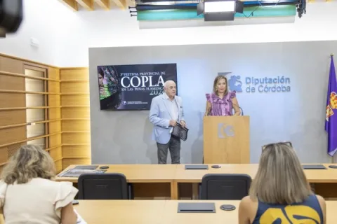 Imagen de la noticia: La copla llega a 33 peñas de 27 municipios de Córdoba en octubre
