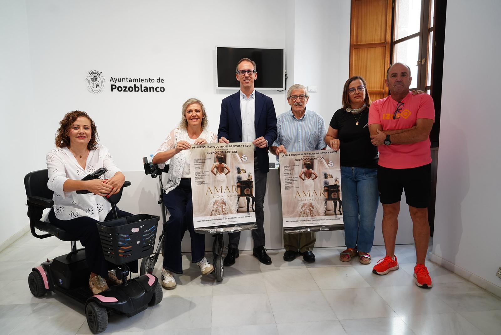 Imagen de la noticia: Pozoblanco presenta un desfile solidario a beneficio de la Asociación Sueño Compartido con motivo de la Semana de la Esclerosis Múltiple en Andalucía