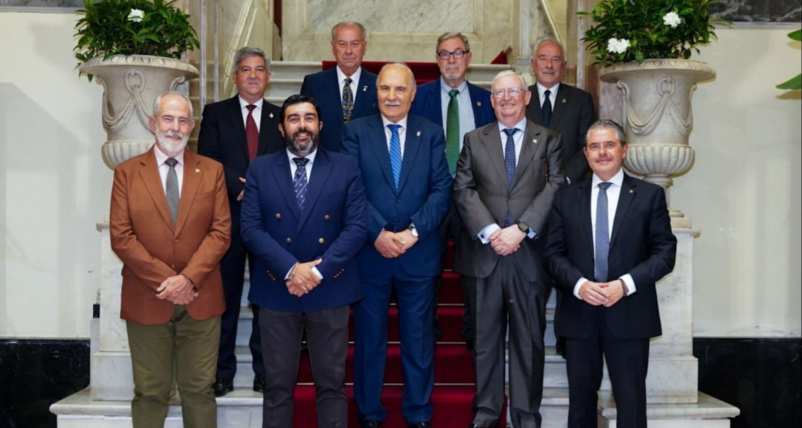 Imagen de la noticia: Las hermandades andaluzas piden reunirse con la SGAE por el cobro de derechos de autor