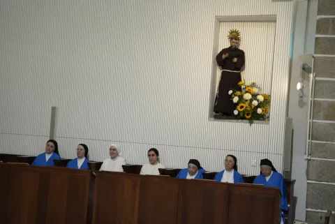 Imagen de la noticia: El obispo preside en Hinojosa del Duque la misa del Año Jubilar de santa Beatriz de Silva