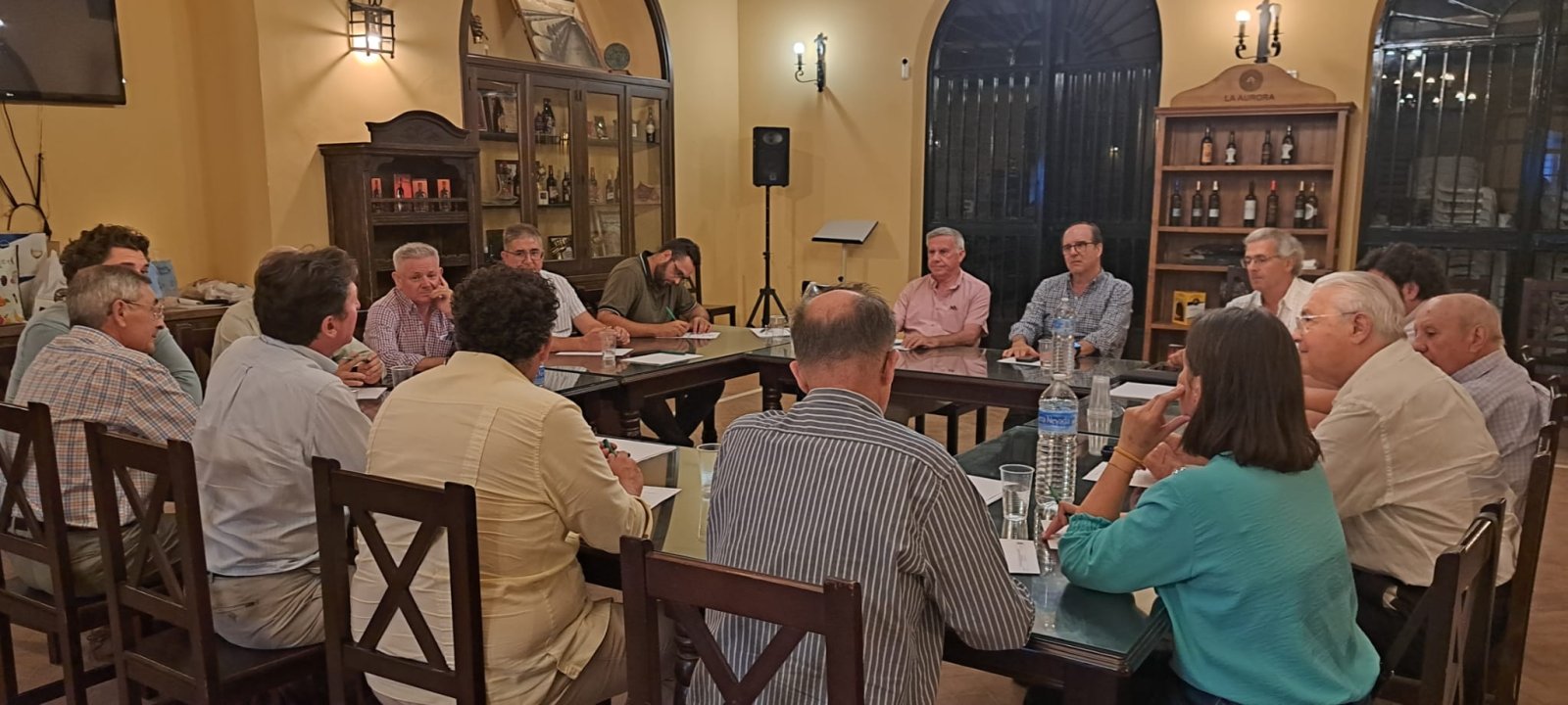 Imagen de la noticia: ASAJA Córdoba advierte de que la vendimia sube pero el precio de la uva baja