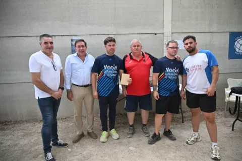Imagen de la noticia: Villa del Río cierra el VIII Torneo de Petanca con 97 participantes de 23 clubes