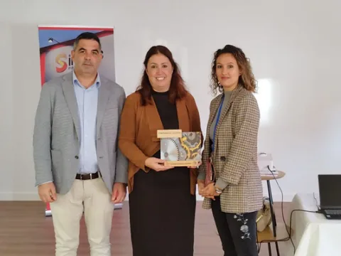 Image for the story: Metalcórdoba closes its business breakfast cycle with a session at SINELEC