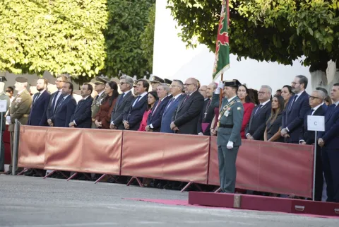 Imagen de la noticia: El obispo de Córdoba agradece a la Guardia Civil su labor en la festividad del Pilar