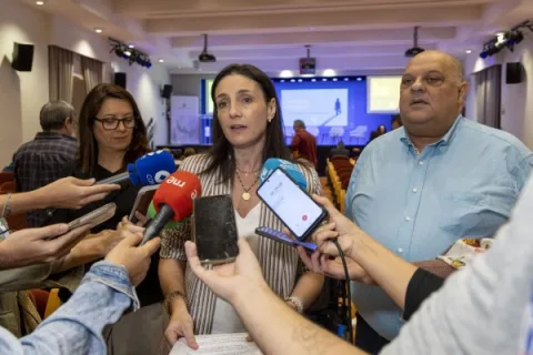 Imagen de la noticia: Córdoba reúne a entidades y administraciones contra la pobreza y presenta su informe provincial