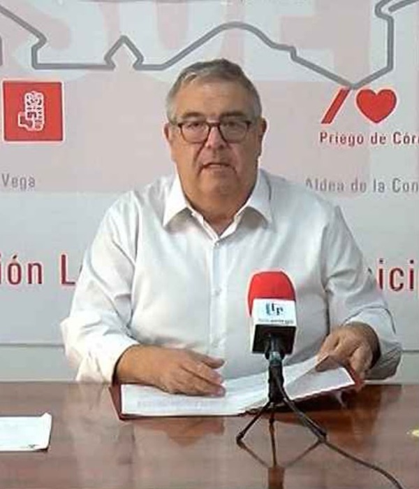 Imagen de la noticia: Un militante del PSOE pide autocrítica a la izquierda ante la "guerra de siglas"