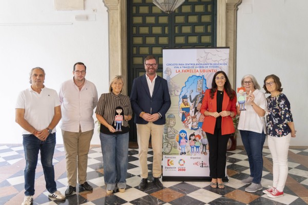 Imagen de la noticia: La Diputación lleva el circuito de educación vial con títeres a cuatro municipios