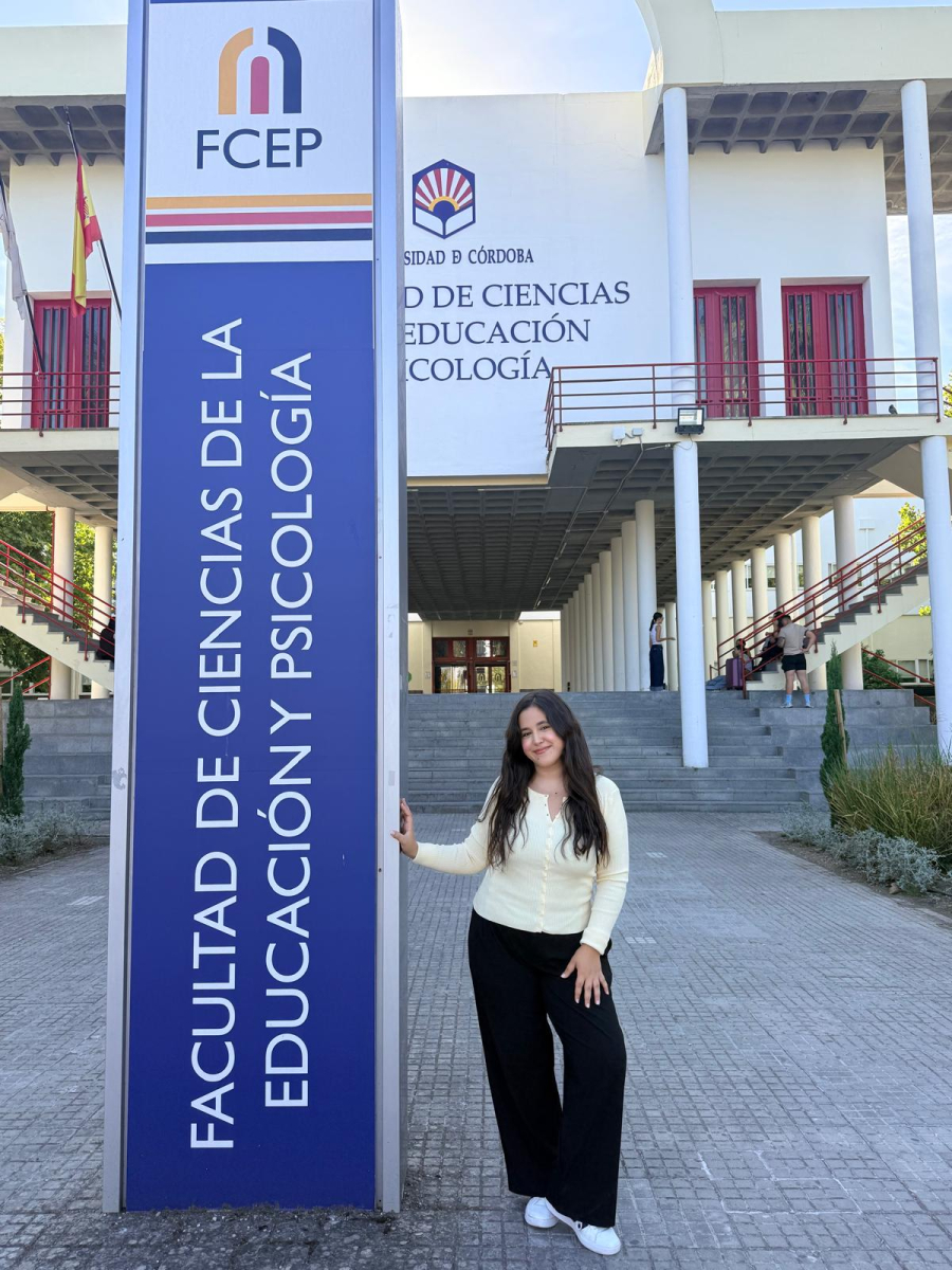 Imagen de la noticia: Una egresada de la UCO gana el premio de Proyecto Hombre por un trabajo sobre ludopatía