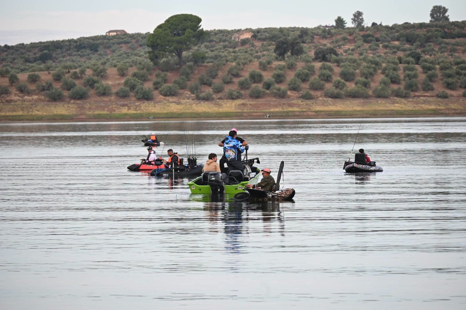 Imagen de la noticia: Villa del Río celebra el IV Open Benéfico de Pesca con hasta 300 participantes en el Embalse de Yeguas