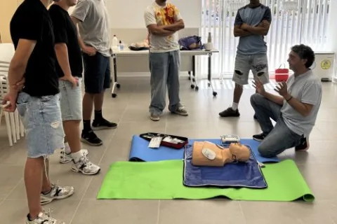 Imagen de la noticia: El Colegio de Enfermería retoma sus talleres gratuitos de RCP abiertos a entidades de Córdoba