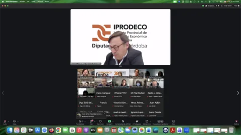 Image for the story: More than 80 businesses in the province begin IPRODECO's strategy, marketing and AI course
