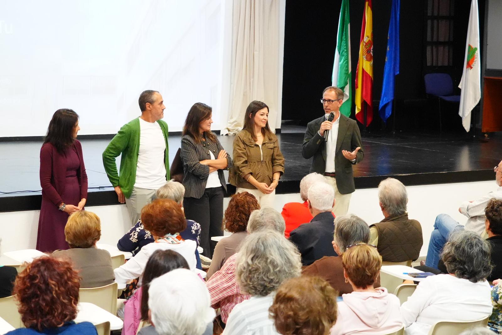 Imagen de la noticia: Pozoblanco estrena el curso del Centro Intergeneracional con 147 alumnos matriculados