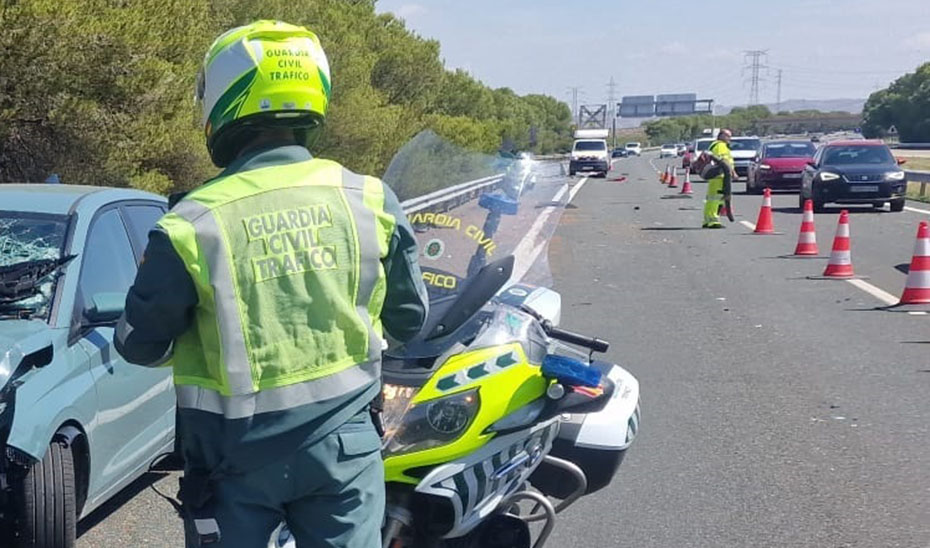Imagen de la noticia: Una mujer muere al salirse su coche de la vía en la A-424 en Pozoblanco