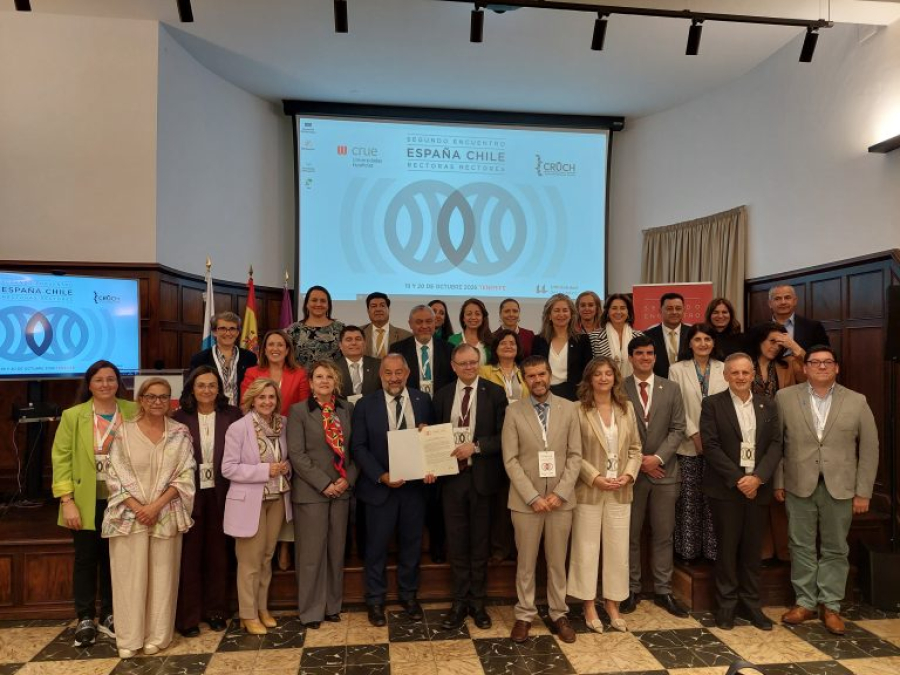 Imagen de la noticia: Rectores de España y Chile firman una declaración para cooperar y compartir capacidades