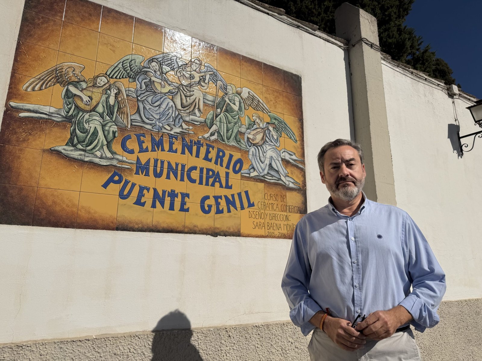 Image for the story: Special bus to the Puente Genil cemetery from October 26 to 30