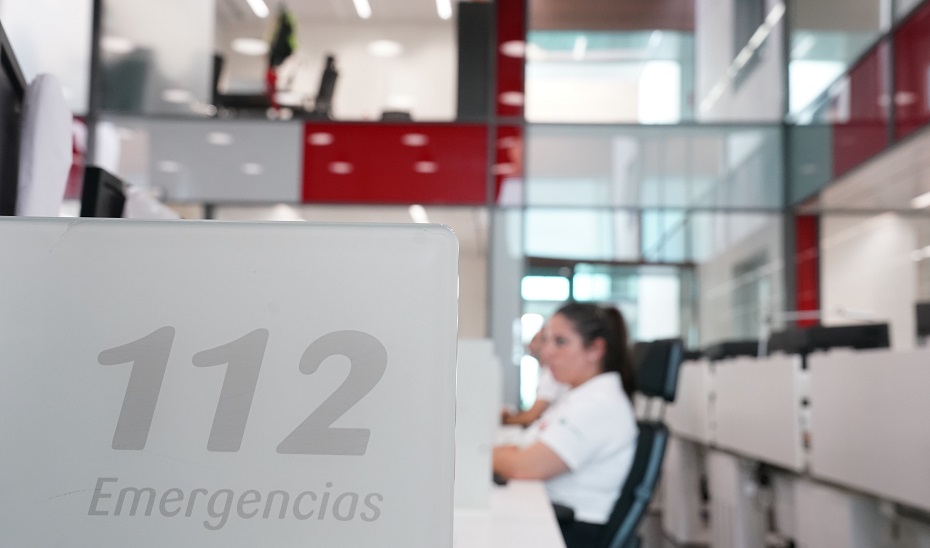 Imagen de la noticia: Muere un trabajador al caer del tejado de una nave en Lucena