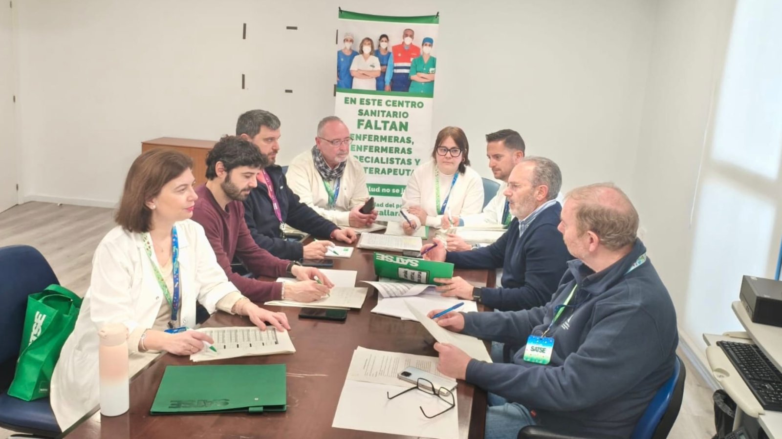 Imagen de la noticia: SATSE pide cubrir siete cupos de Enfermería y seis plazas de Fisioterapia