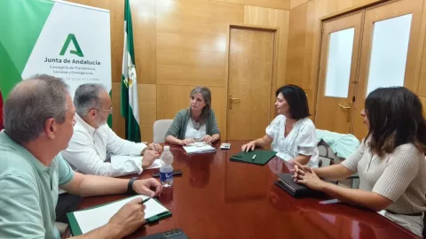 Imagen de la noticia: SATSE pide cubrir siete cupos de Enfermería y seis plazas de Fisioterapia