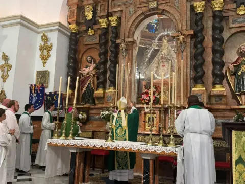 Imagen de la noticia: «El Familión» de Getafe peregrina a los santuarios de Cabra y Lucena