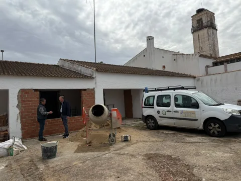 Imagen de la noticia: Bembézar adapta su antiguo colegio rural como centro de mayores